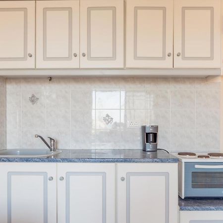 Christine Seaside Apartments In Chania Stalos Ngoại thất bức ảnh