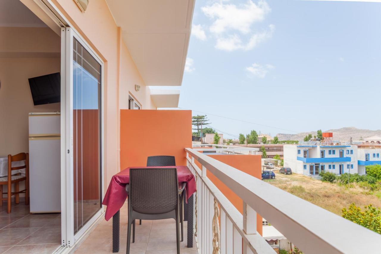 Christine Seaside Apartments In Chania Stalos Ngoại thất bức ảnh
