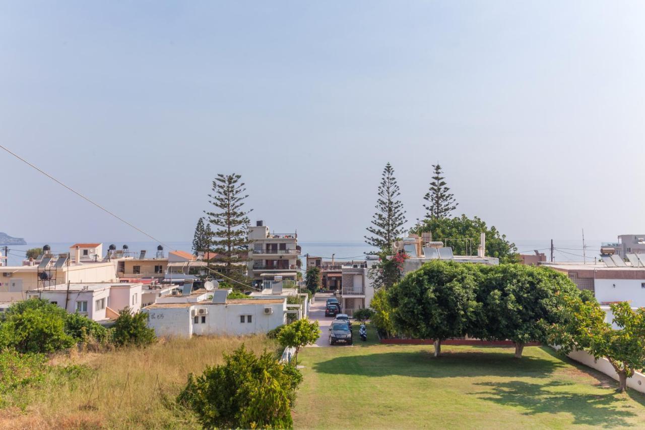 Christine Seaside Apartments In Chania Stalos Ngoại thất bức ảnh