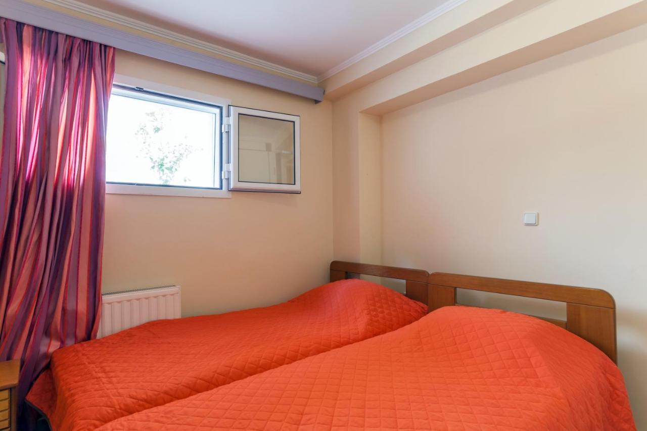 Christine Seaside Apartments In Chania Stalos Ngoại thất bức ảnh